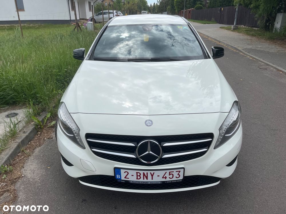 Mercedes-Benz Klasa A 180 Activity Edition - 4