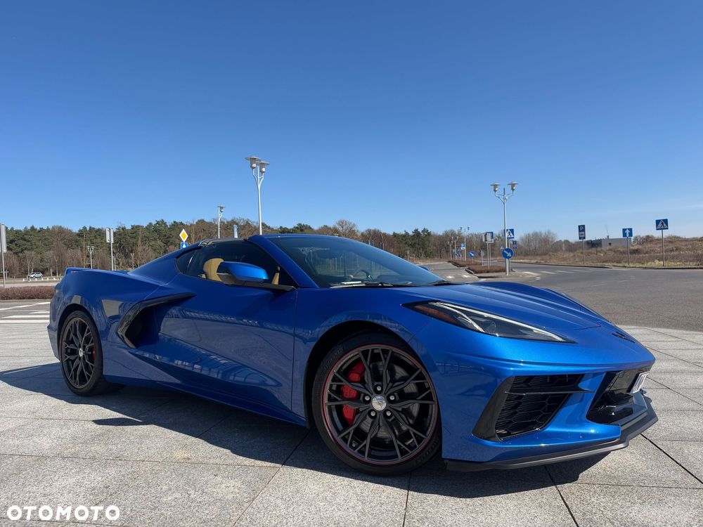 Chevrolet Corvette - 16