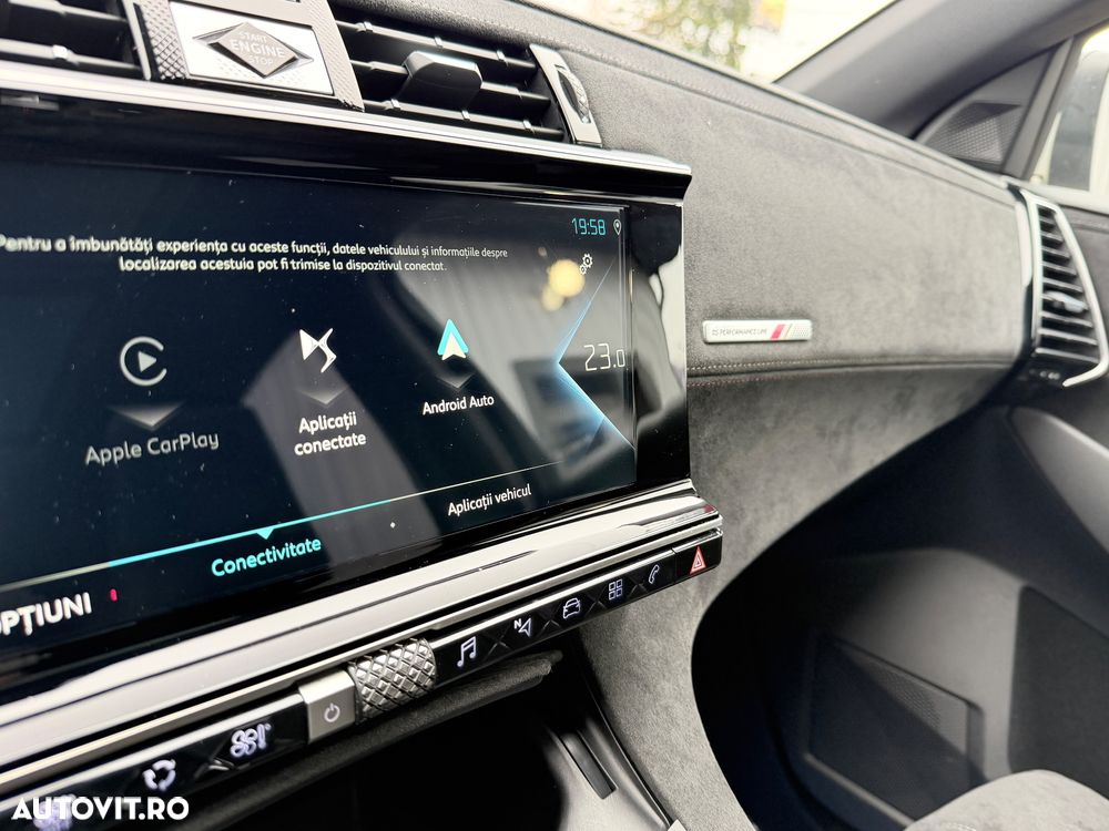 DS Automobiles DS 7 Crossback 1.6 PHeV AWD 300 EAT8 PERFORMANCE LINE + - 14