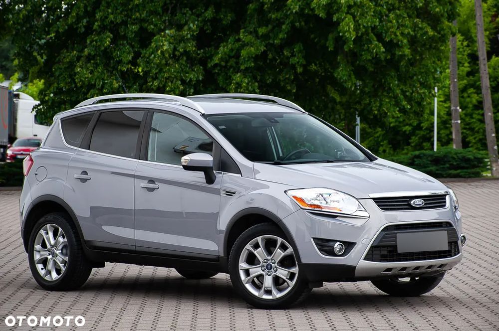 Ford Kuga 2.0 TDCi 2x4 Titanium - 1