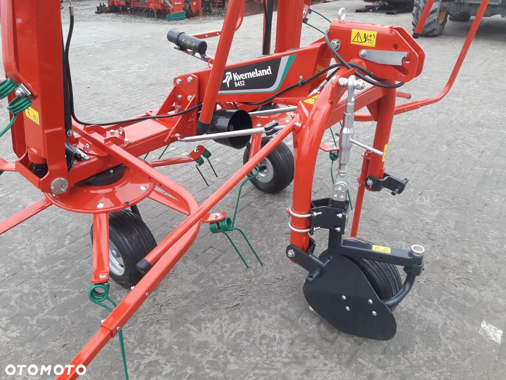 Kverneland Kverneland 8452 - 5