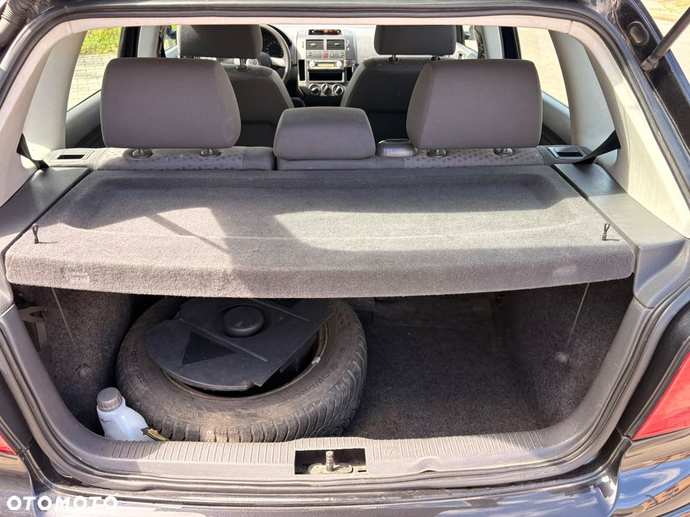 Volkswagen Polo 1.4 16V Basis - 19