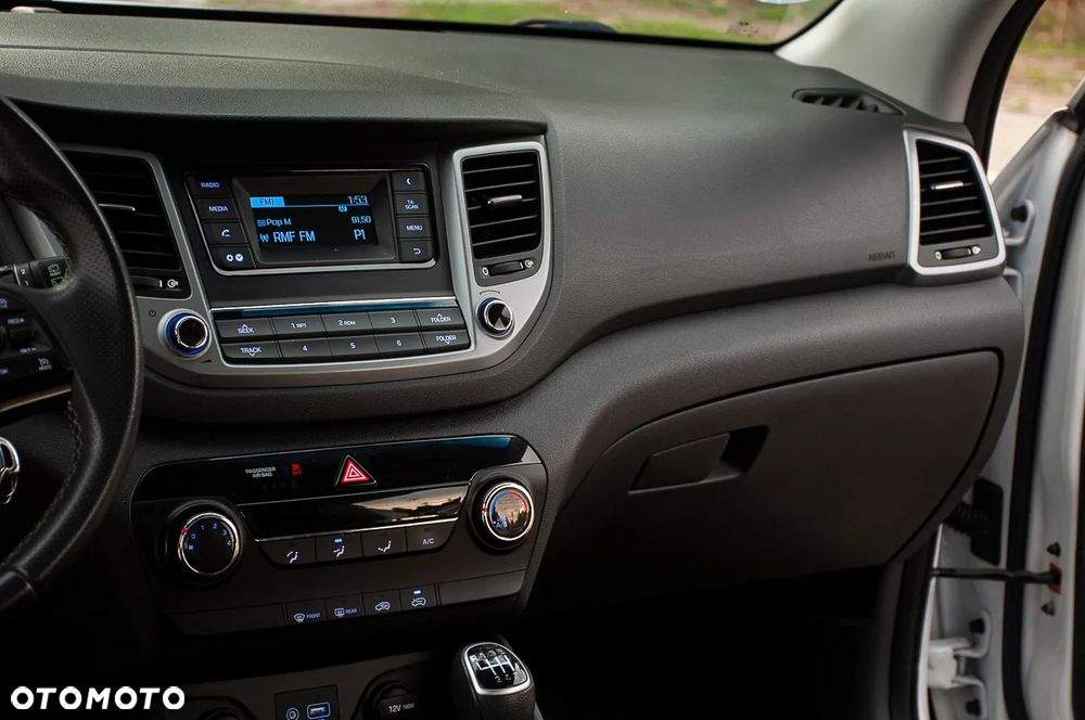 Hyundai Tucson 1.6 GDI BlueDrive Comfort 2WD - 30