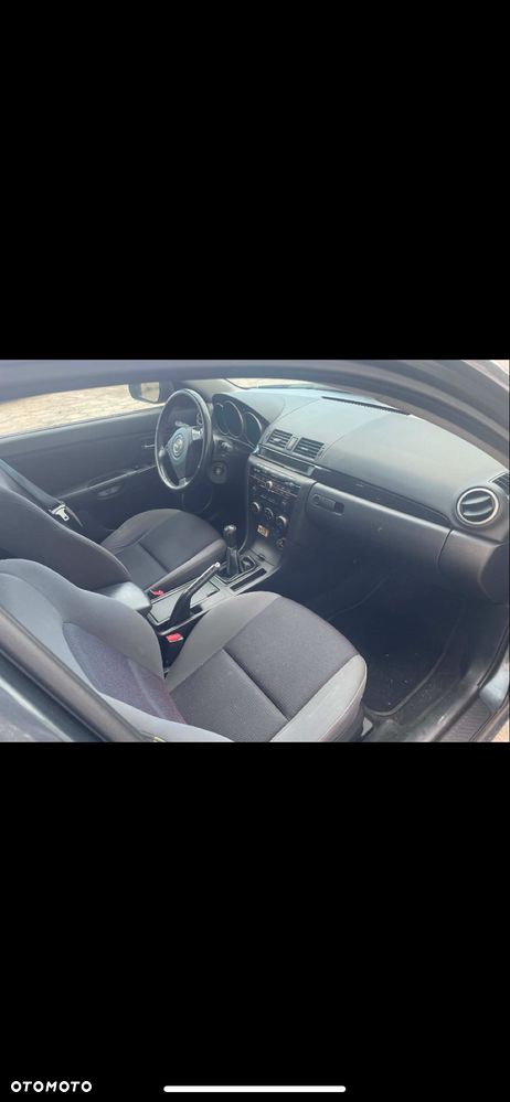 Mazda 3 - 5
