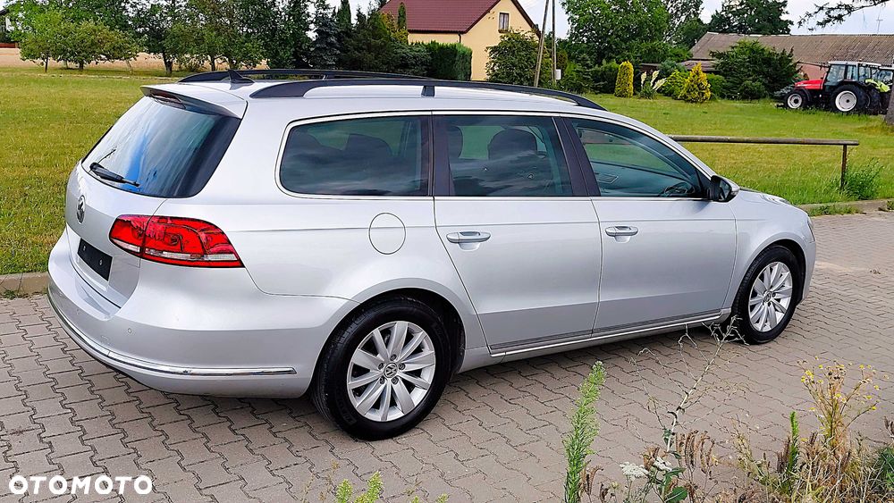 Volkswagen Passat - 5