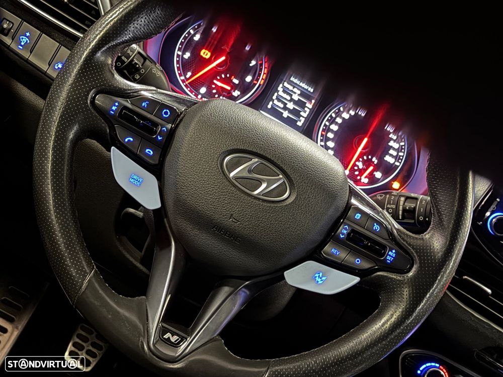 Hyundai i30 N 2.0 T-GDi Pack Performance - 16