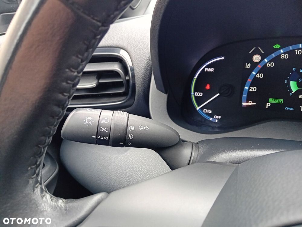 Toyota Yaris Cross Hybrid 1.5 Comfort 4x4 - 20