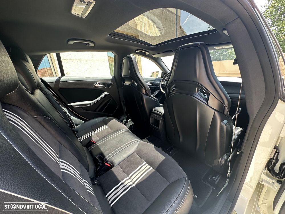 Mercedes-Benz CLA 180 d Shooting Brake AMG Line Aut. - 32