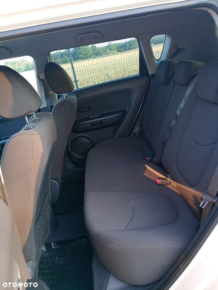 Kia Soul 1.6 CRDI M - 17