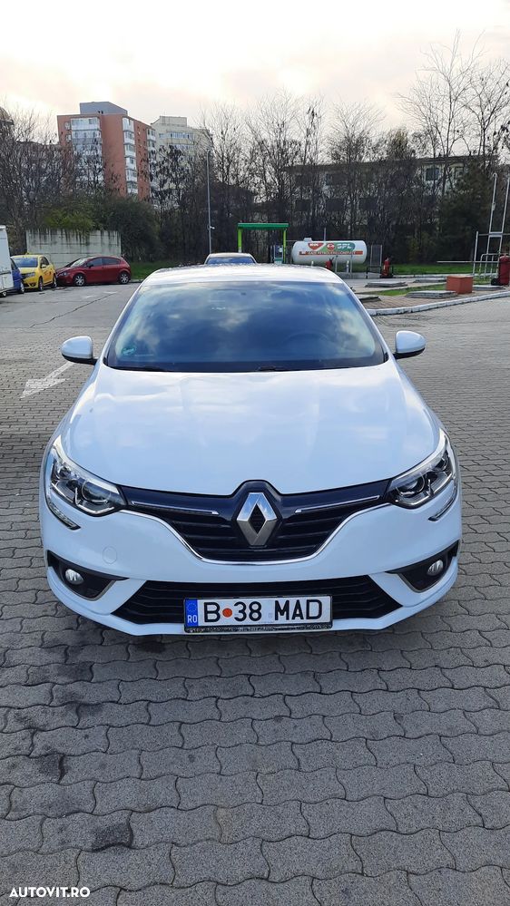 Renault Megane TCe Business - 2