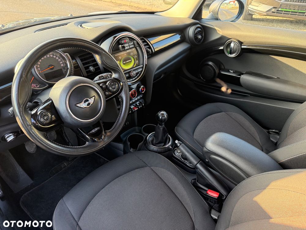 MINI ONE Blackyard - 6