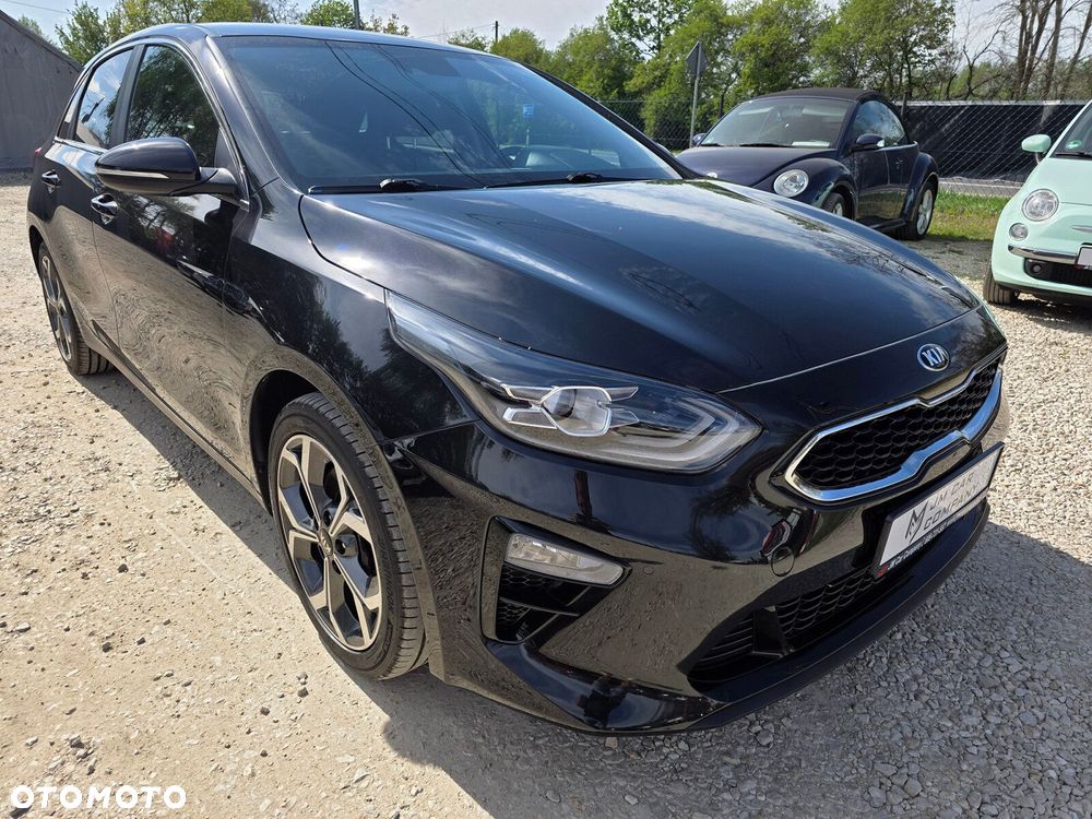 Kia Ceed - 22