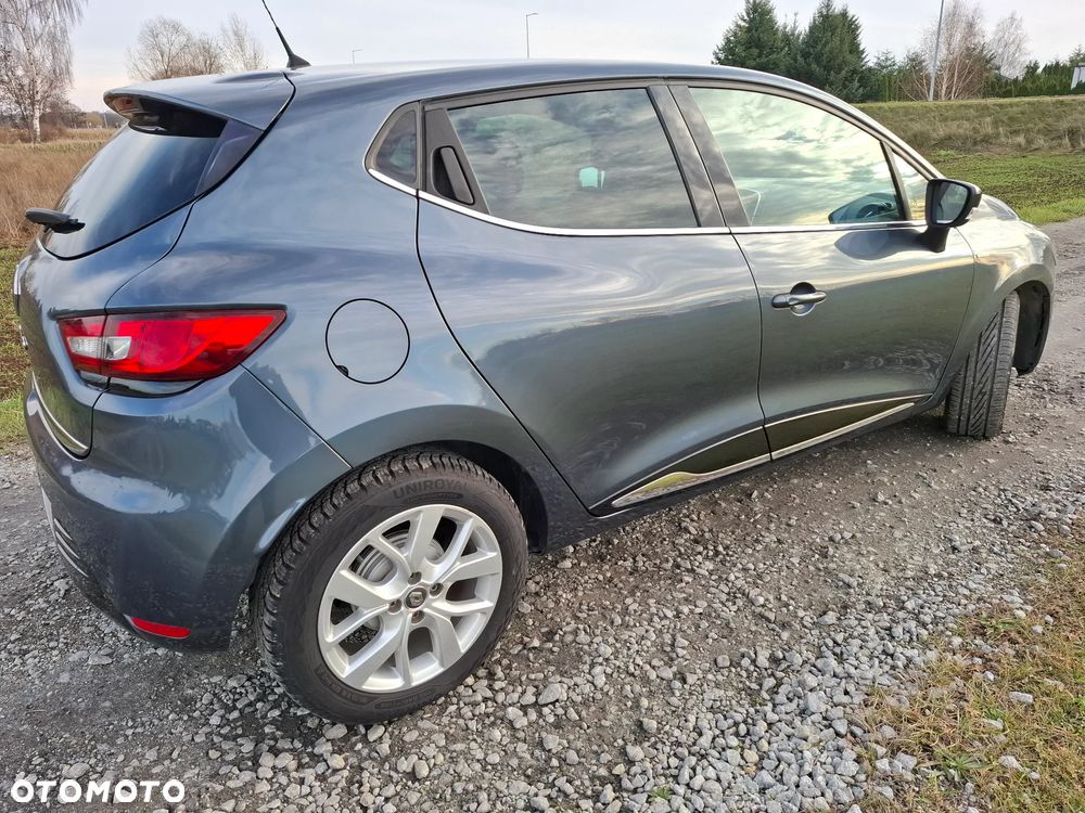 Renault Clio 1.2 16V 75 Limited - 3