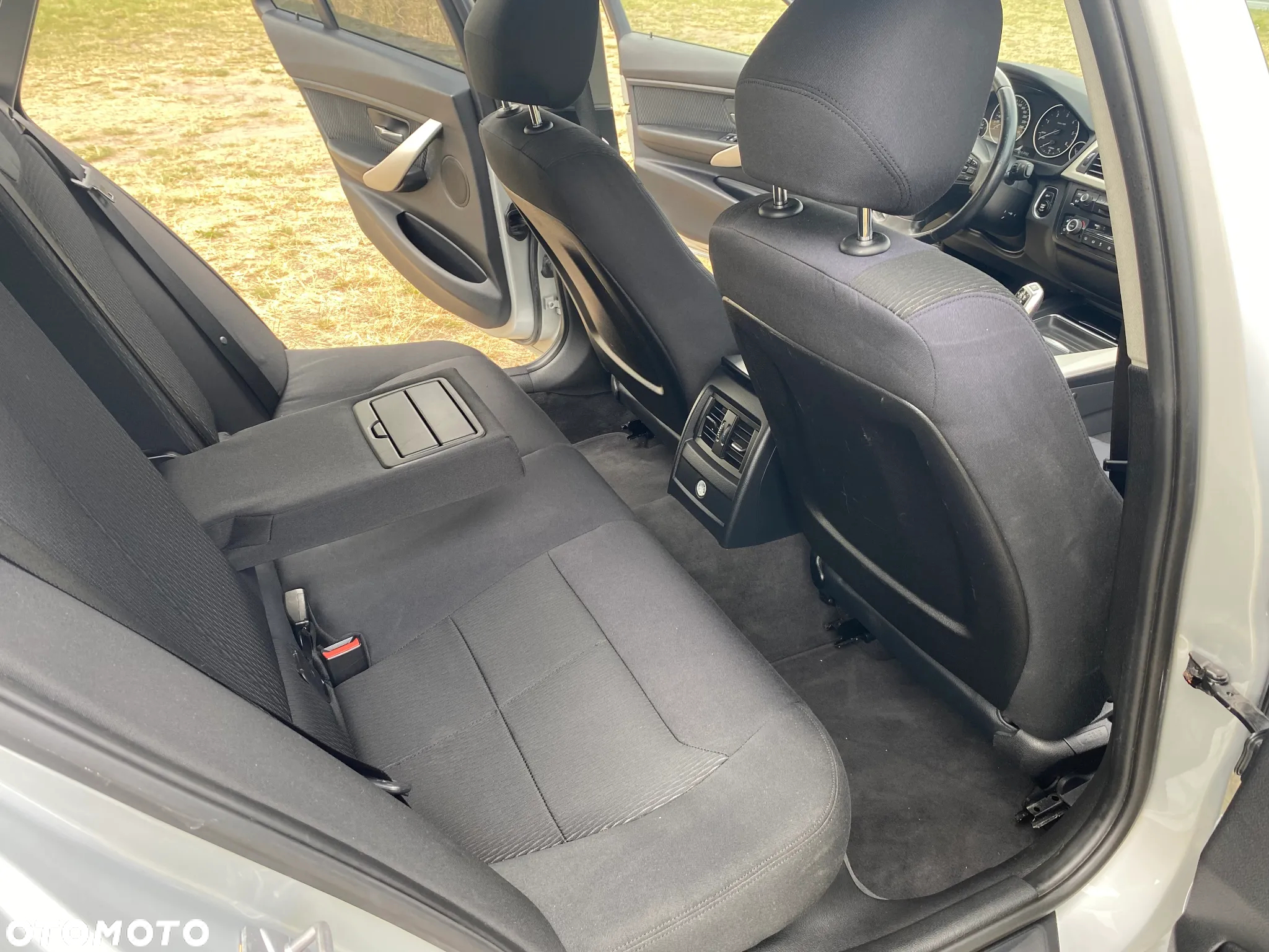 BMW Seria 3 - 12
