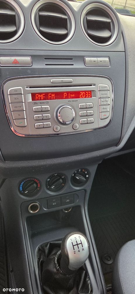 Ford Transit connect - 12