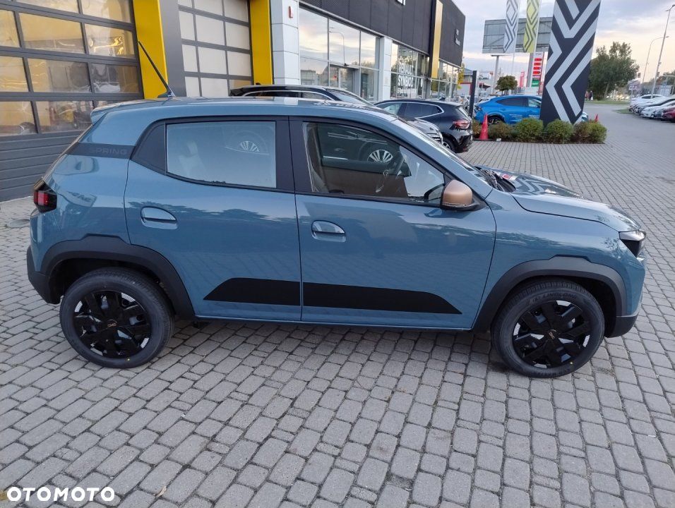 Dacia Spring - 4