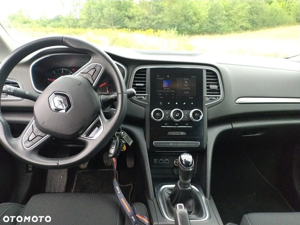 Renault Megane - 30