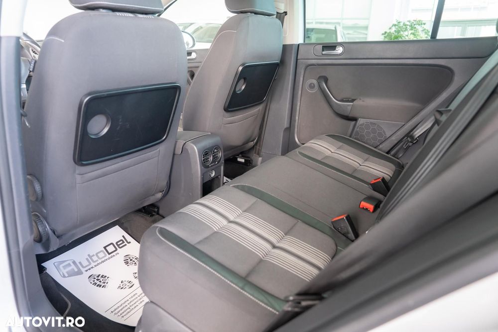 Volkswagen Golf Plus - 21