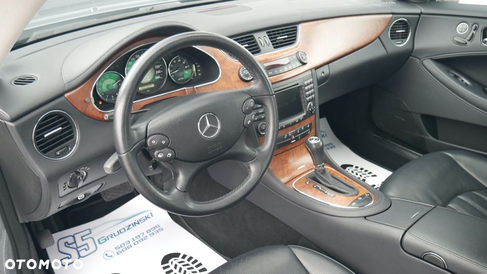 Mercedes-Benz CLS - 11