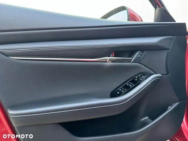 Mazda 3 - 8