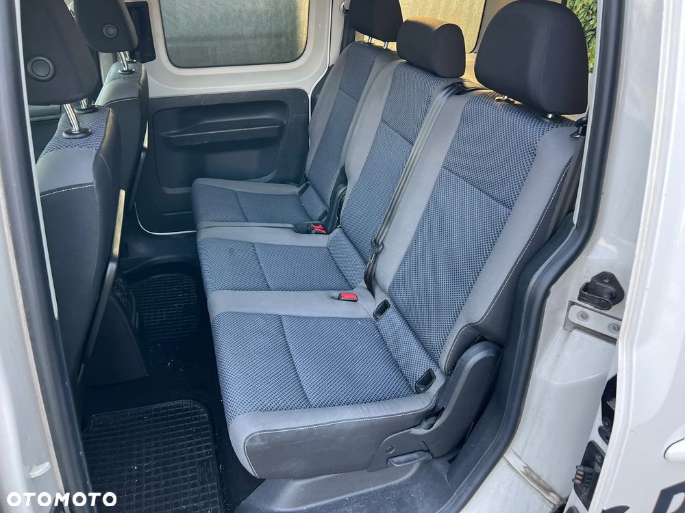 Volkswagen Caddy - 27