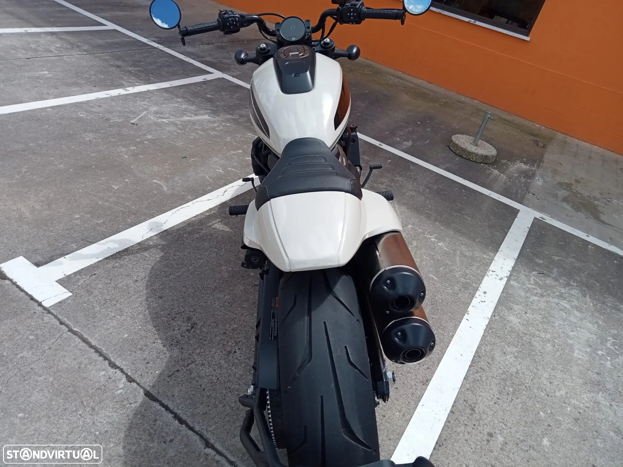 Harley-Davidson Sportster RH1250S Sportster S - 8