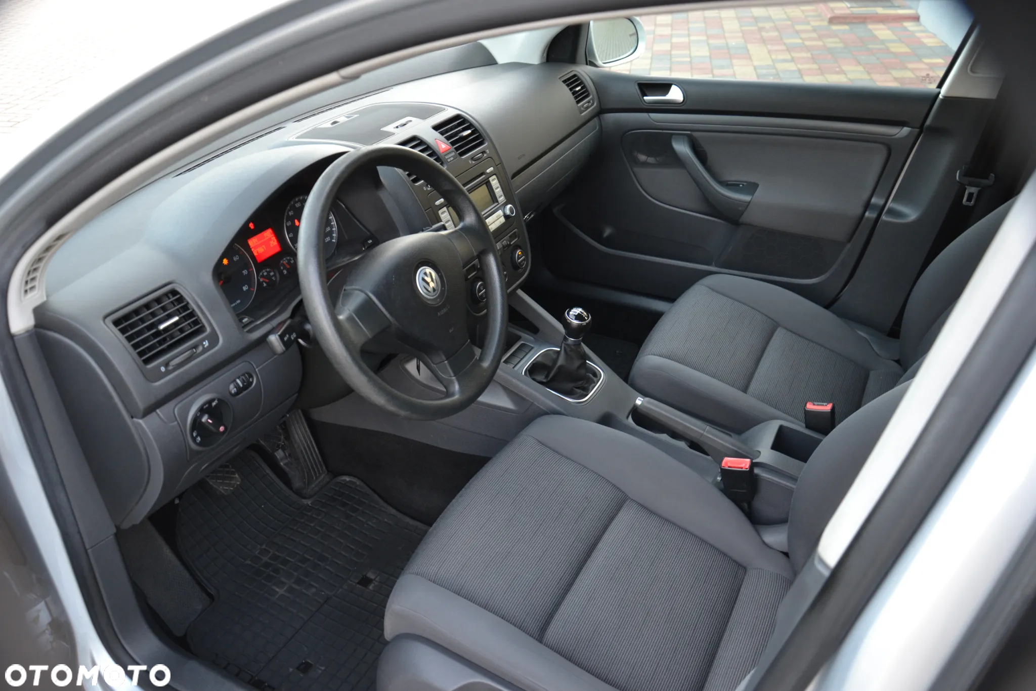 Volkswagen Golf 1.4 Comfortline - 16