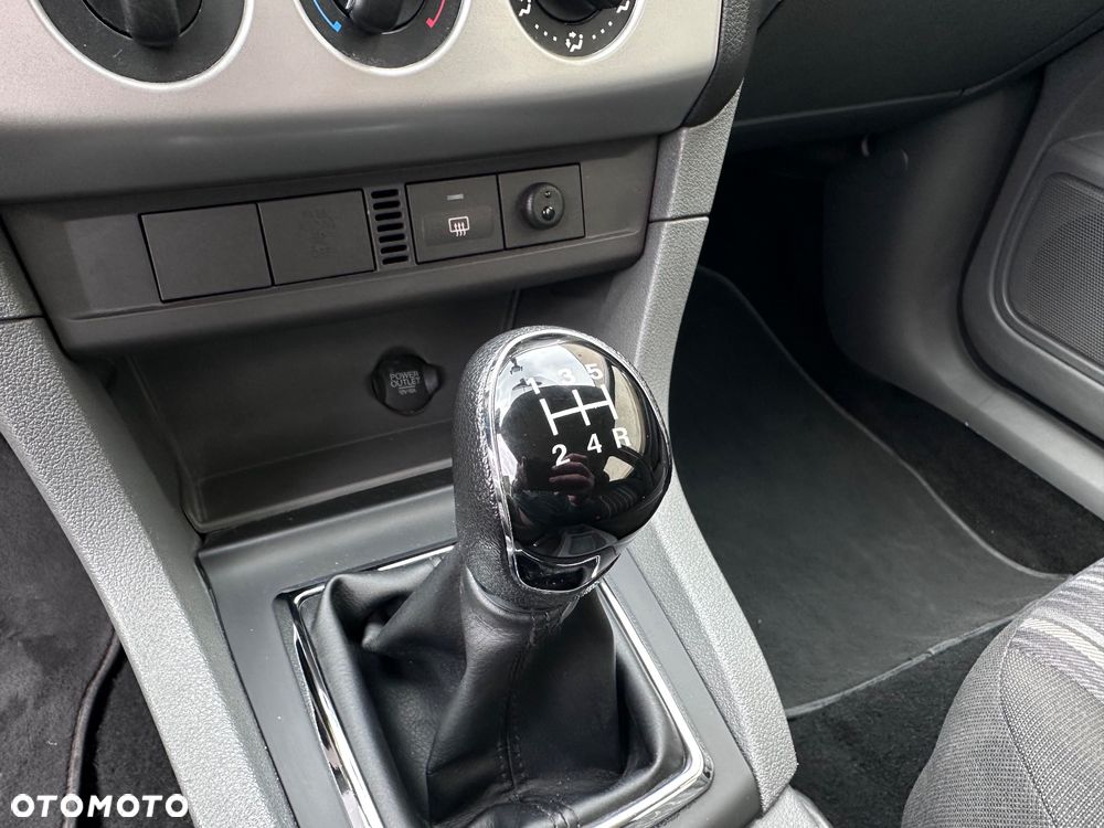 Ford Focus 1.6 Trend - 14