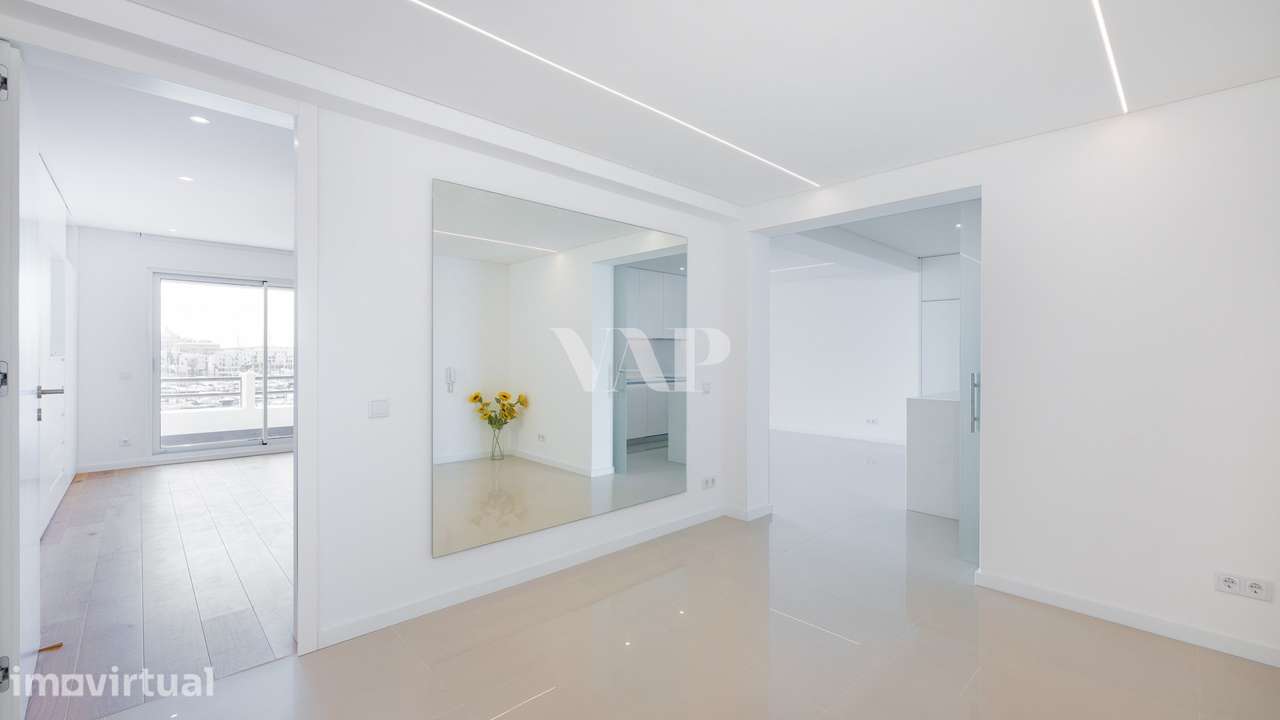 Apartamento T1+1 Luxo Renovado na Marina de Vilamoura - Grande imagem: 5/20