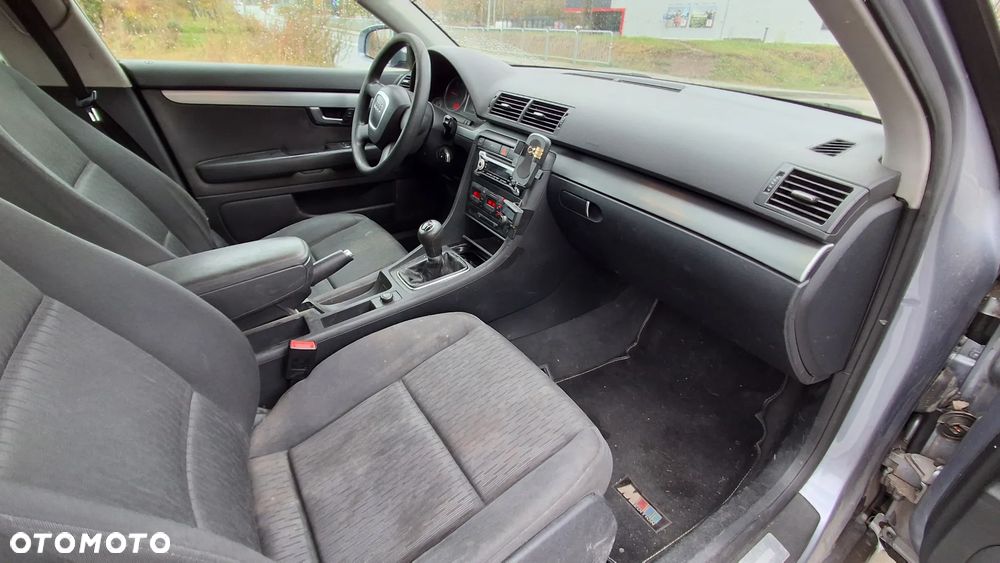 Audi A4 Avant - 13