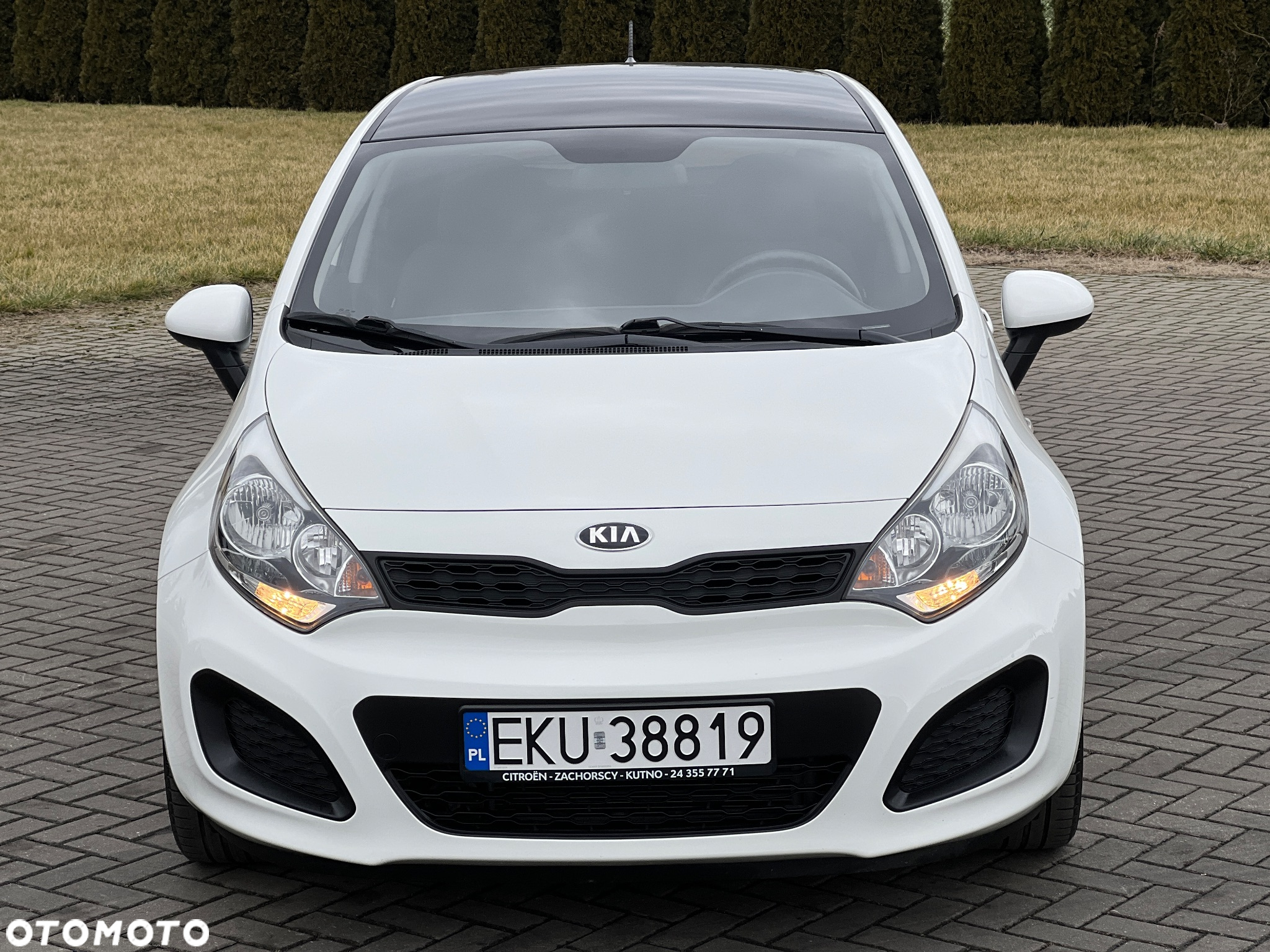 Kia Rio 1.2 Dream Team Edition - 4