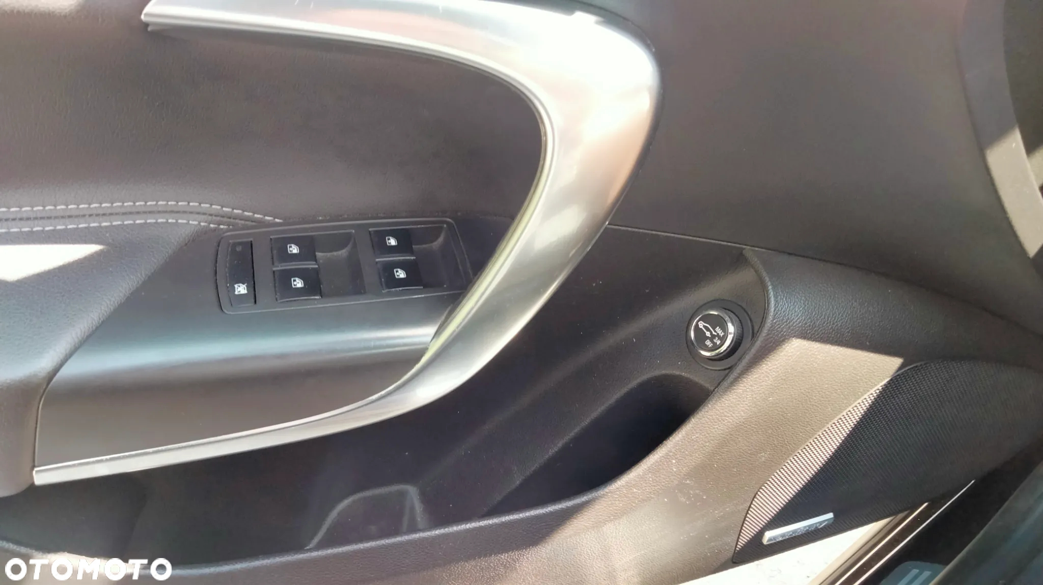 Opel Insignia - 27