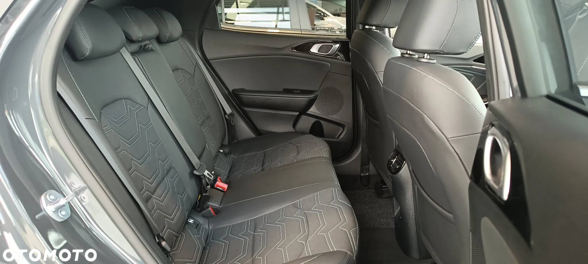 Kia XCeed 1.6 T-GDI Tribute DCT - 12