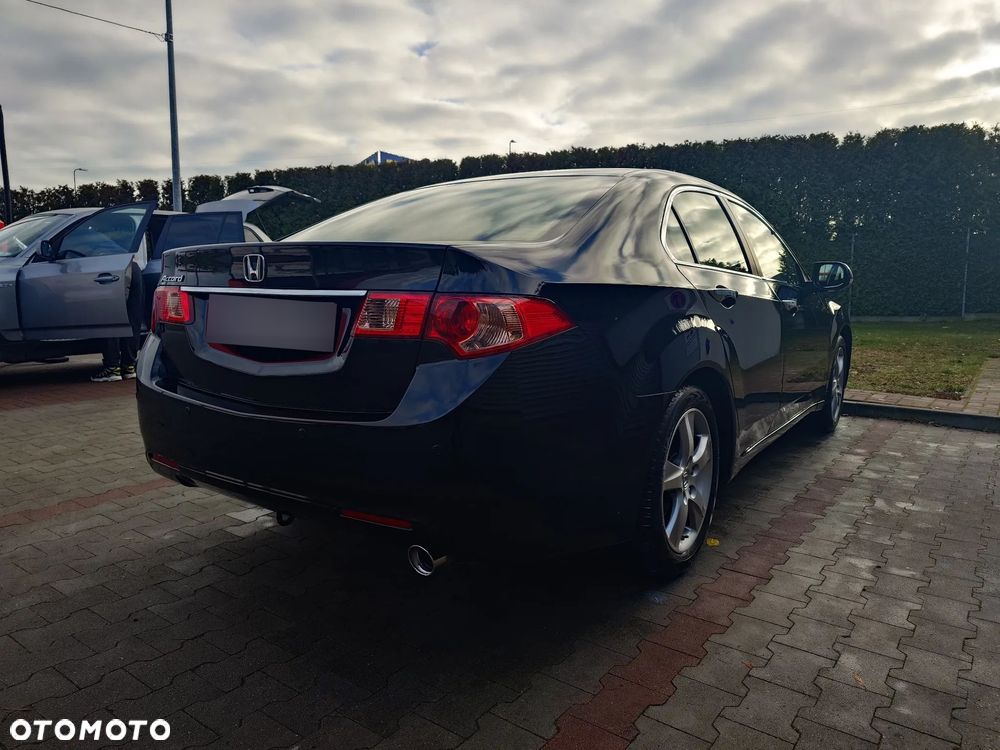 Honda Accord 2.0 Lifestyle - 2