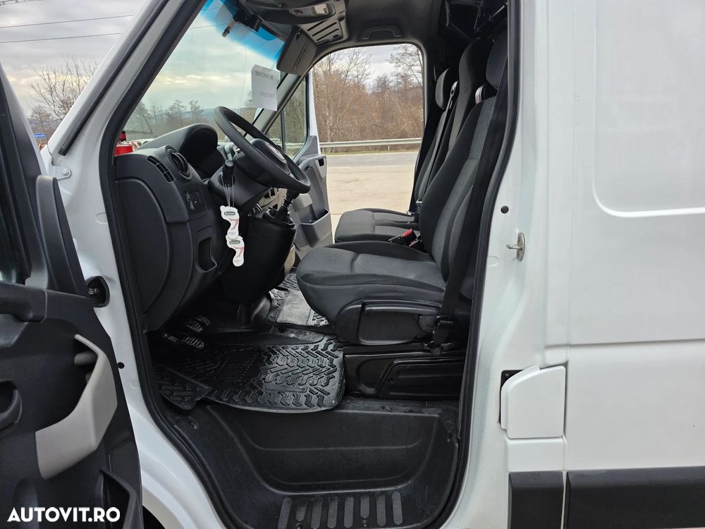 Renault Master - 10