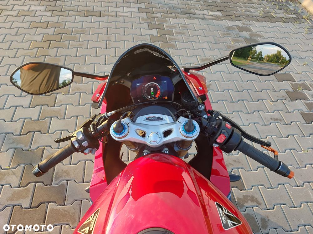 Triumph Speed Triple - 9