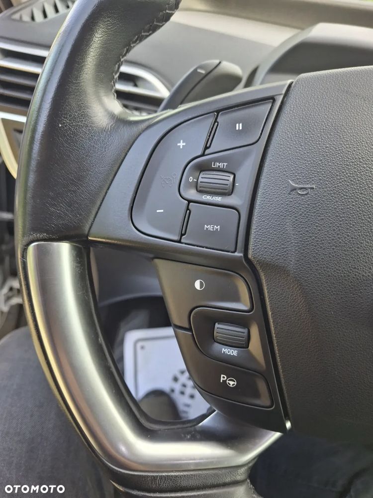 Citroën C4 Picasso 1.6 e-HDi Exclusive ETG6 - 33
