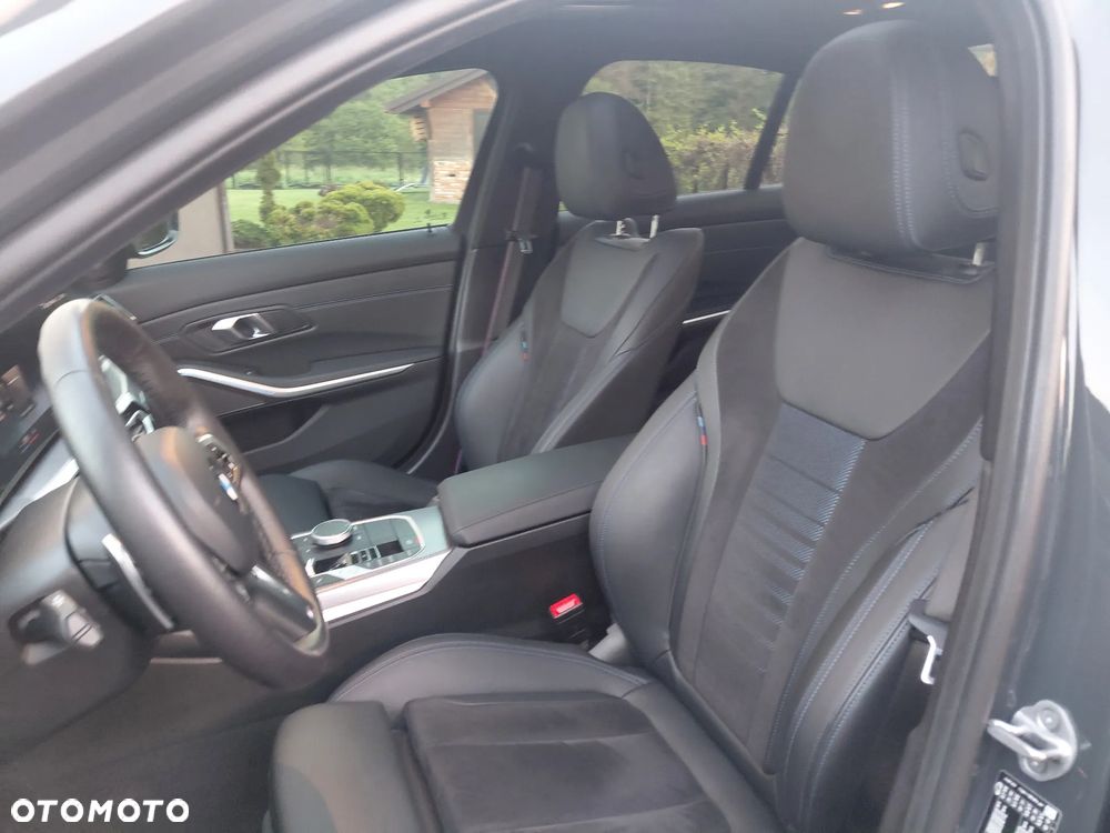 BMW Seria 3 - 33