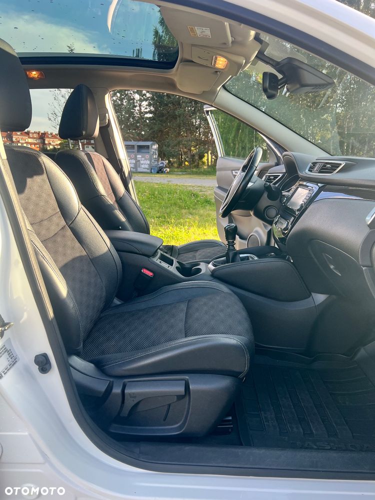 Nissan Qashqai 1.6 DIG-T Tekna - 14