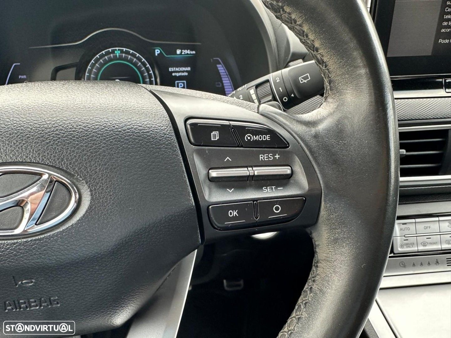 Hyundai Kauai EV 64 kWh Premium - 19