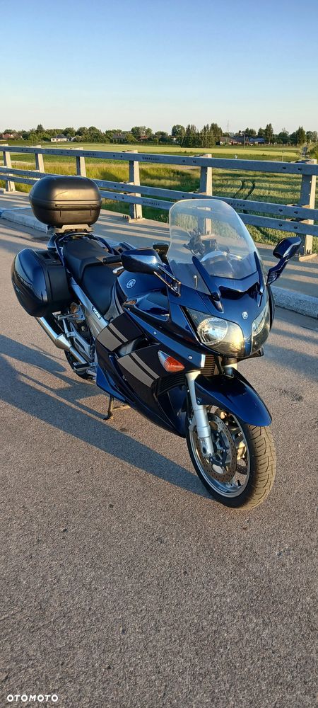 Yamaha FJR - 15