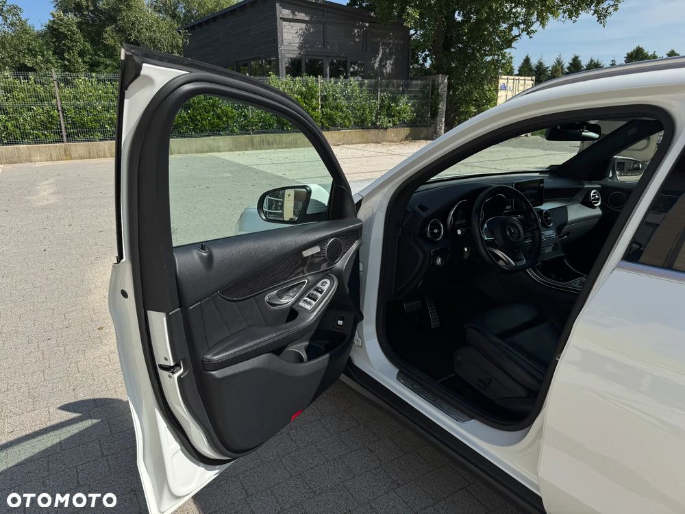 Mercedes-Benz GLC 220 d 4-Matic - 31