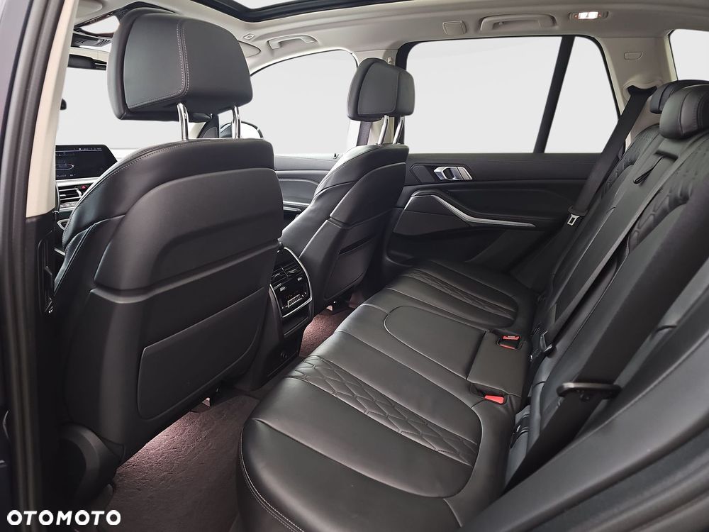 BMW X5 xDrive30d mHEV - 22