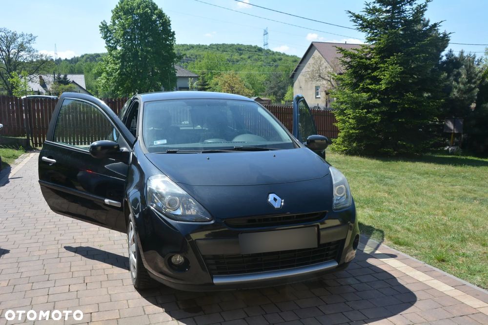 Renault Clio - 1