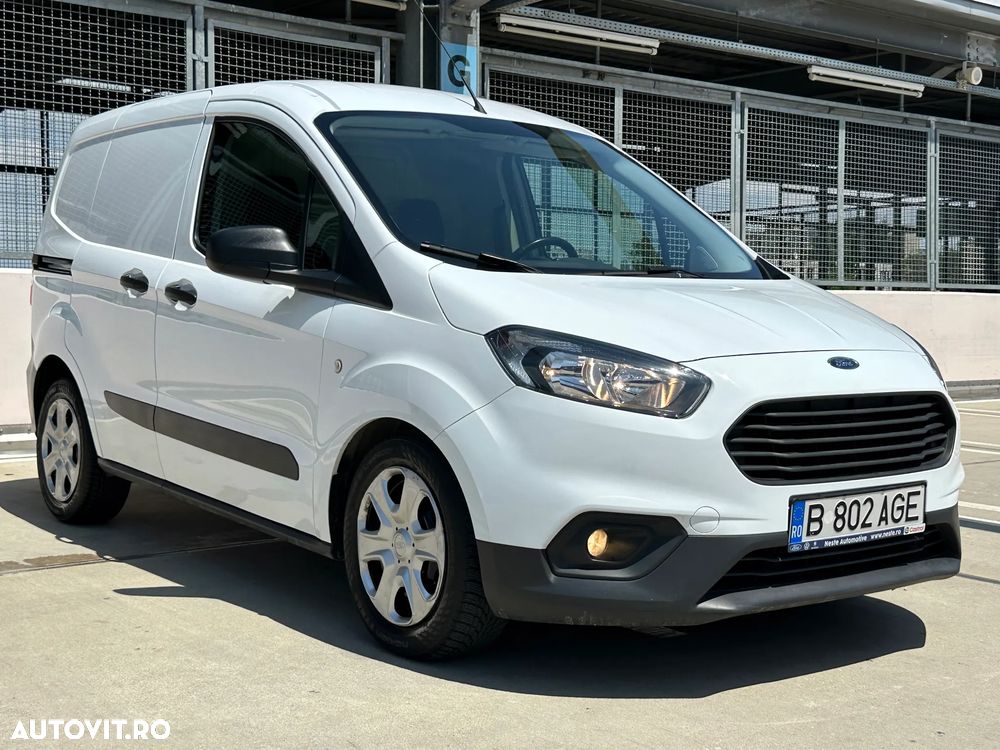 Ford Courier Van - 3