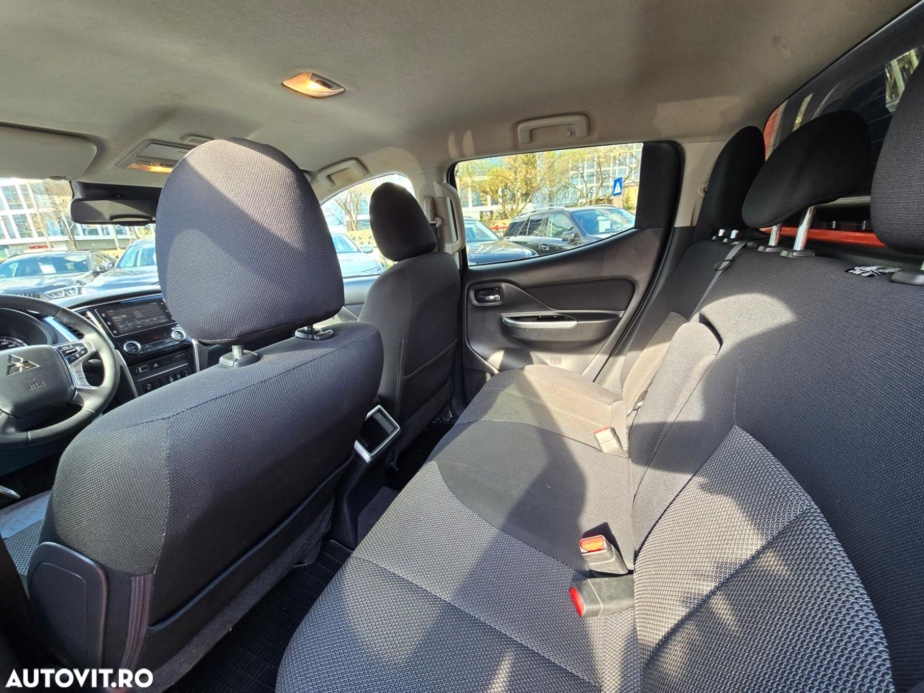 Mitsubishi L200 Double Cab 4WD - Automat - 23