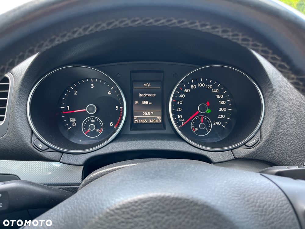 Volkswagen Golf 2.0 TDI DPF DSG MATCH - 10