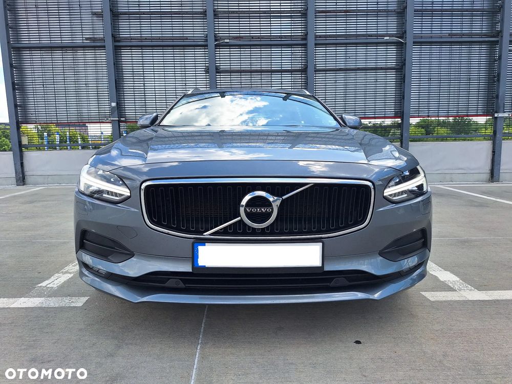 Volvo V90 T4 Momentum Pro - 4