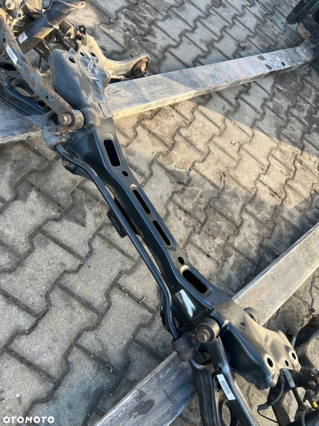 KIA CEED II HB 12-15 SANKI WÓZEK BELKA ZAWIESZENIE KOMPLETNE TYŁ TYLNE - 5