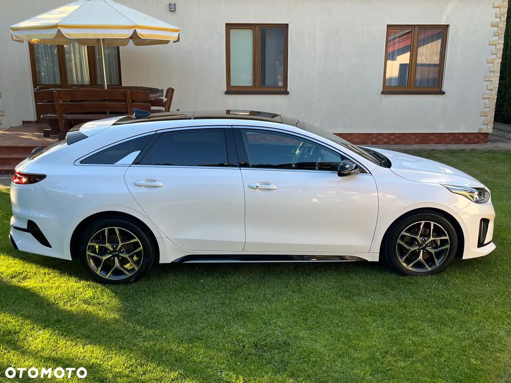 Kia ProCeed 1.5 T-GDI DCT7 OPF GT LINE - 24